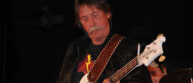 Terje Tollefsen - bass