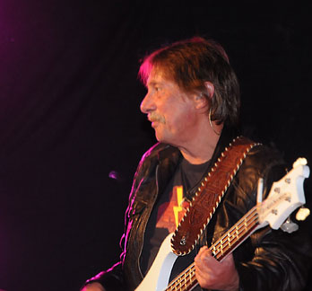 Wazoo Terje Tollefsen p bass